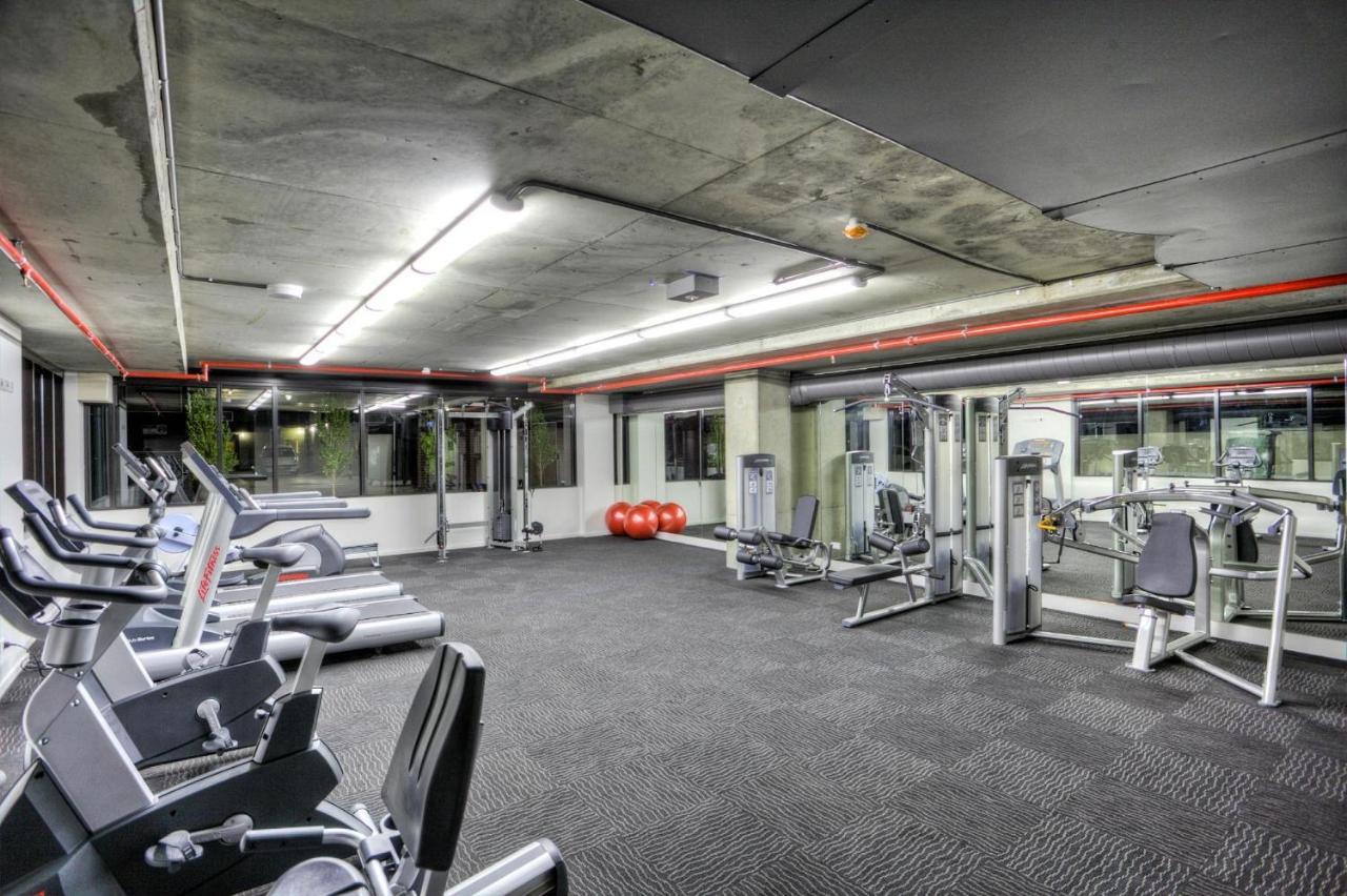 Oaks Melbourne St Kilda Road Hotel Bagian luar foto
